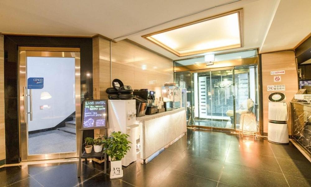 Hotel Nowon Luxe *