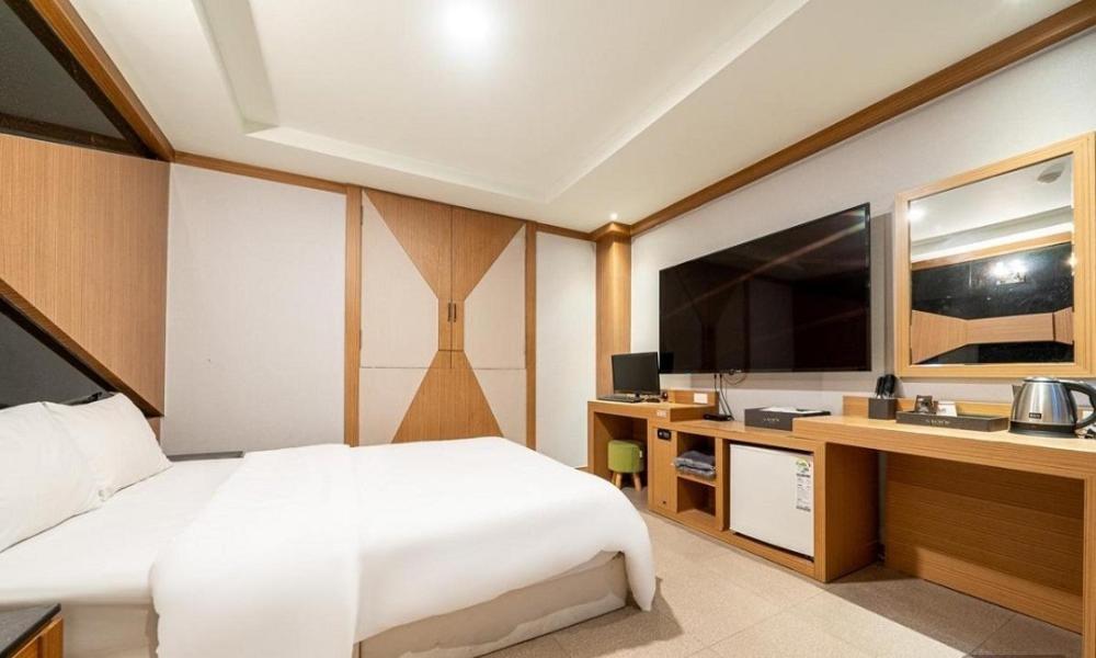 Nowon Luxe Hotel